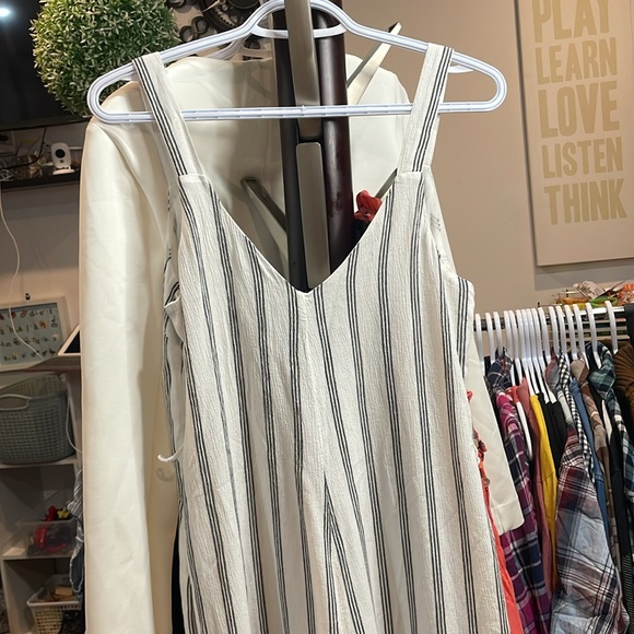 American Eagle Outfitters Black and White Striped Jumpsuit - Picture 4 of 7
